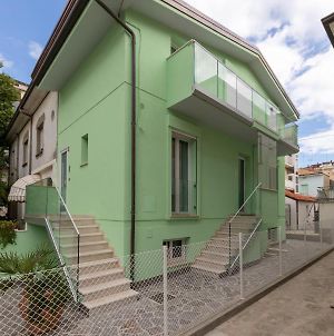 Residence Diffuso Arcobaleno Gabicce Mare Exterior photo