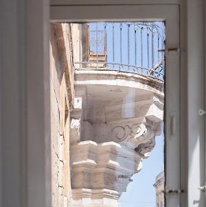 The Coleridge Hotel Valletta Exterior photo