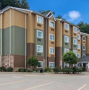 Microtel Inn & Suites By Wyndham Steubenville Exterior photo