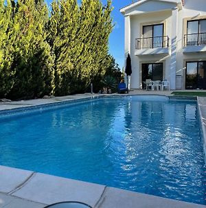Luxurious 3 Bedroom Villa With Pool Kouklia Exterior photo
