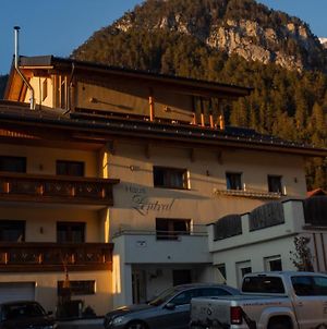 Ferienhaus Zentral Apartment Pettneu am Arlberg Exterior photo