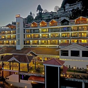 Istana Resort & Spa Darjeeling  Exterior photo