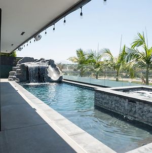 New Modern Luxury Estate - Pool, Slide, Grotto Villa San Diego Exterior photo