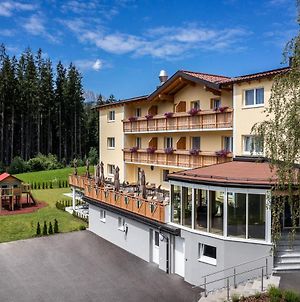 Der Alpenblick Hotel Sankt Johann im Pongau Exterior photo