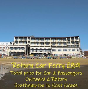 Sandringham Hotel - Seafront Sandown --- Return Car Ferry Just 89 Pounds Exterior photo