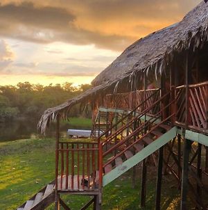 Casa Kukama Lodge Iquitos Exterior photo