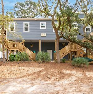 Tranquil Harbor By Oak Island Accommodations Exterior photo