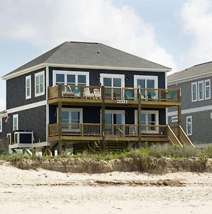 Salt And Light By Oak Island Accommodations Exterior photo