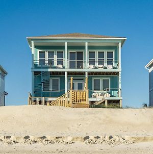 Wave Watcher By Oak Island Accommodations Exterior photo