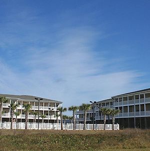 The Palms At Long Bay By Oak Island Accommodations Exterior photo