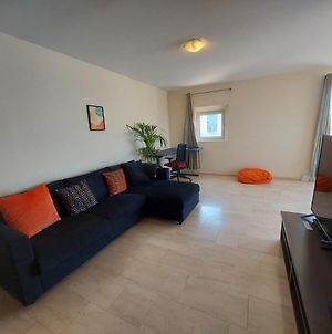 Central 1 Bedroom Apartment In Gibraltar Exterior photo