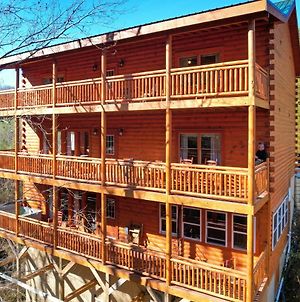 Haywood By Avantstay Mountain Living Dream W Movie Theatre Indoor Pool Hot Tub And Views Sevierville Exterior photo