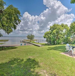 Bright Lake Weir Escape With Amazing Sunsets! Weirsdale Exterior photo