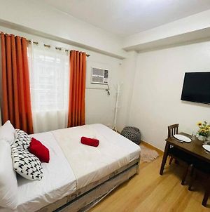 Simply Staycation@ Trees Residence Manila Exterior photo
