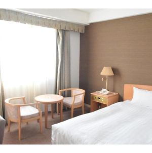 Bright Park Hotel - Vacation Stay 67825V Kochi  Exterior photo