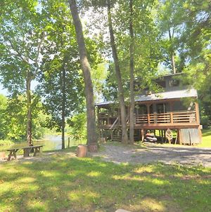 River Song Retreat - Right On The River! Villa Great Cacapon Exterior photo