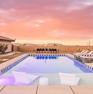 Flora By Avantstay Modern Private Desert Oasis On Large Grounds W Pool Bocce Ball Yucca Valley Exterior photo