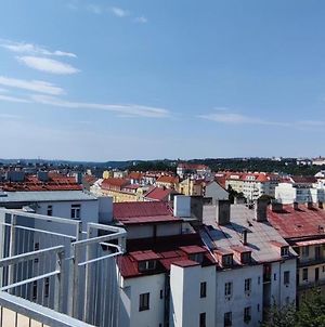 Penthouse With Panoramic City View In Elite Rezidence Prague Exterior photo