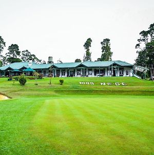 Nuwara Eliya Golf Club Hotel Exterior photo