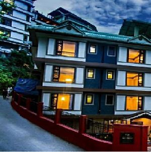 Muscatel Grand Silk Route Hotel Gangtok Exterior photo