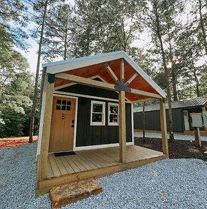 Adorable Studio Style Cabin Located Minutes From Lake Hartwell Cabin 8 Exterior photo