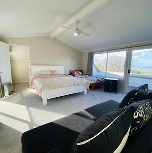 Seaview Familyroom1-4Adults Shared Entrance301 Auckland Exterior photo