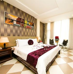 Quy Hung Hotel Central Ho Chi Minh City Exterior photo