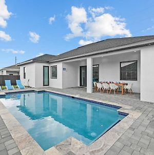 Thinking About A Relaxing Getaway - Magical Getaway Invites You To Enjoy Paradise Villa Cape Coral Exterior photo