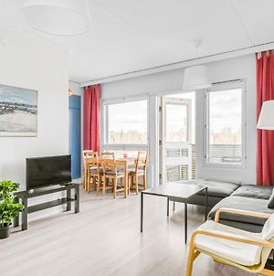 2Br For Five Helsinki Travellers With Parking Apartment Exterior photo