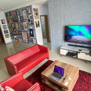 Lovely 3 Bedroom Serviced Apartment At Golf Estate Port Harcourt Exterior photo