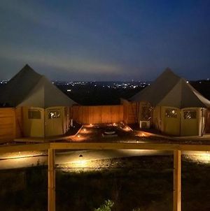Luxury Tent #3-Amazing Views, Soak Under The Stars-Private Outdoor Tub Hotel Marble Falls Exterior photo