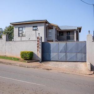 Ekasi Apartments Mbabane Exterior photo
