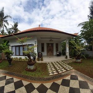 Vila Bukit Sari Villa Singaraja  Exterior photo