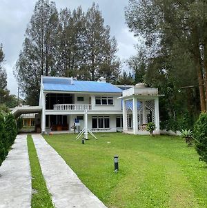 Villa Berastagi Indah A32 - Tebu Manis Exterior photo