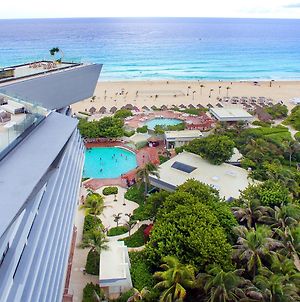 Park Royal Beach Cancun Hotel Exterior photo