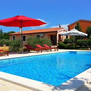Family Friendly House With A Swimming Pool Orihi, Central Istria - Sredisnja Istra - 7492 Villa Barban Exterior photo