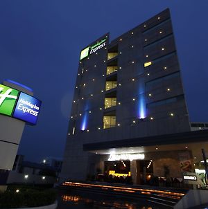 Holiday Inn Express Toluca Galerias Metepec, An Ihg Hotel Exterior photo