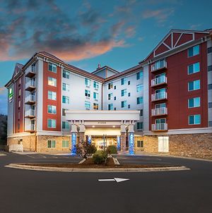 Holiday Inn Express & Suites Asheville Downtown Exterior photo