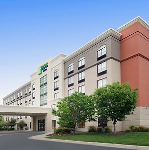 Holiday Inn Express & Suites Baltimore - BWI Airport North Linthicum Exterior photo