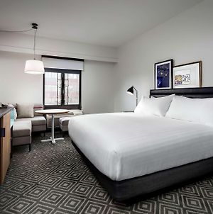 Freepoint Hotel Cambridge, Tapestry Collection By Hilton Exterior photo