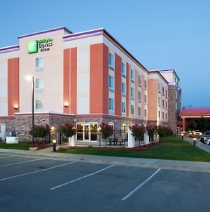 Holiday Inn Express & Suites Tulsa South Bixby Exterior photo