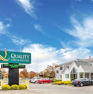 Quality Inn And Suites North/Polaris Worthington Exterior photo