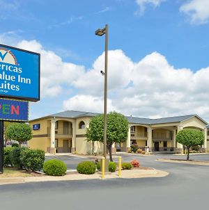 Americas Best Value Inn And Suites Little Rock Exterior photo