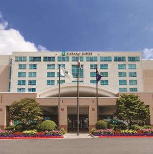 Embassy Suites By Hilton Portland Airport Exterior photo