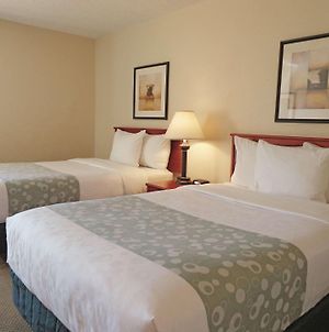 La Quinta Inn & Suites By Wyndham Albuquerque Journal Ctr Nw Exterior photo