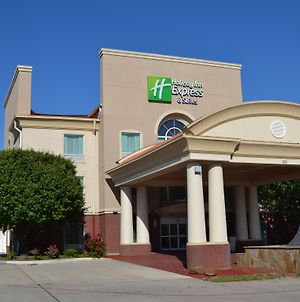 Holiday Inn Express Hotel & Suites Gainesville Exterior photo