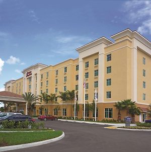 Hampton Inn & Suites Miami-South/Homestead Exterior photo