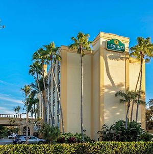 La Quinta By Wyndham West Palm Beach Airport Hotel Exterior photo