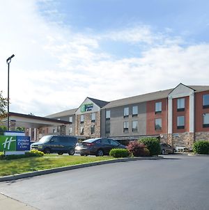 Holiday Inn Express & Suites Dayton-Huber Heights Exterior photo