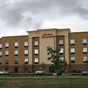Hampton Inn & Suites Cleveland-Mentor Exterior photo
